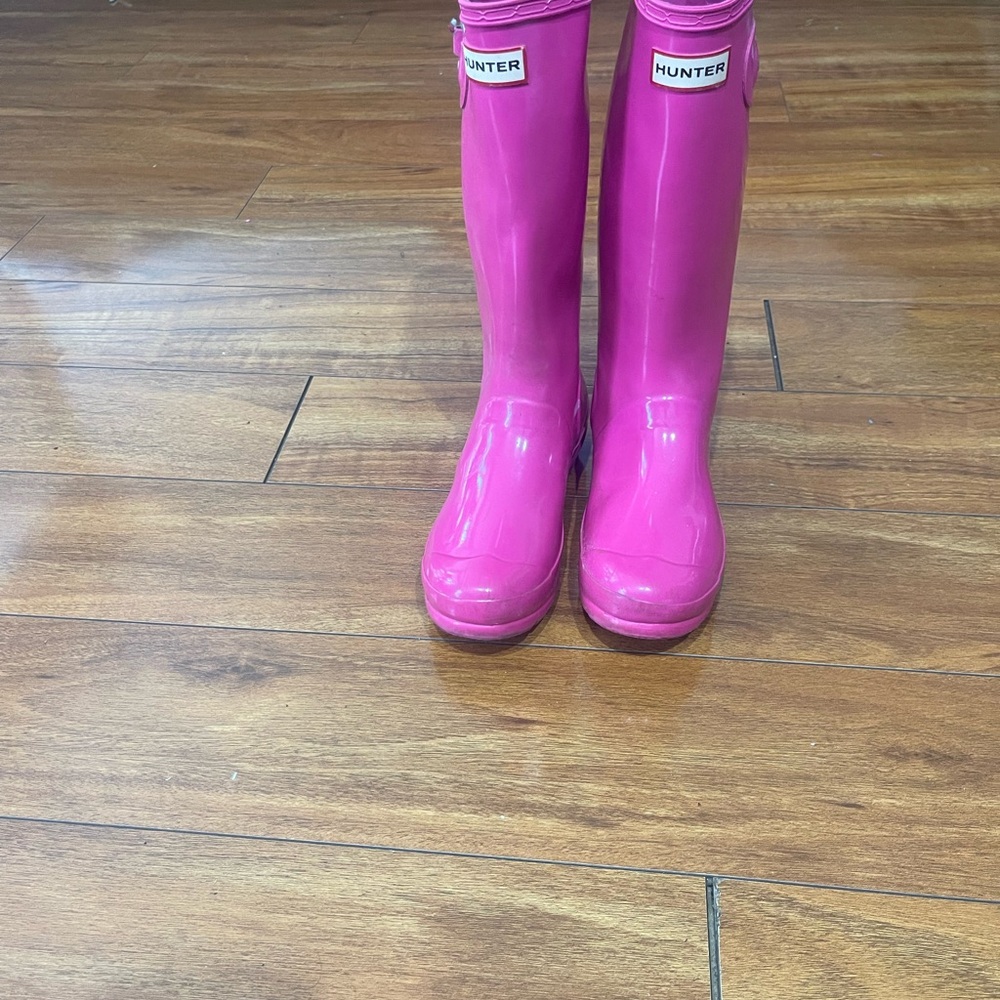 Hunter Pink Rain Boots Size: Girls 7 Boys 6 EU 38